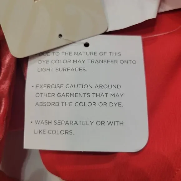 FABLETICS Oasis Crushed Velour Twist Sports Bra S NEW - Picture 7 of 9